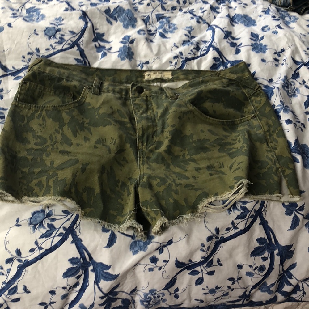 Free people shorts size 31